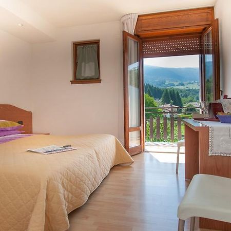 Albergo Sayonara Comano Terme Eksteriør billede